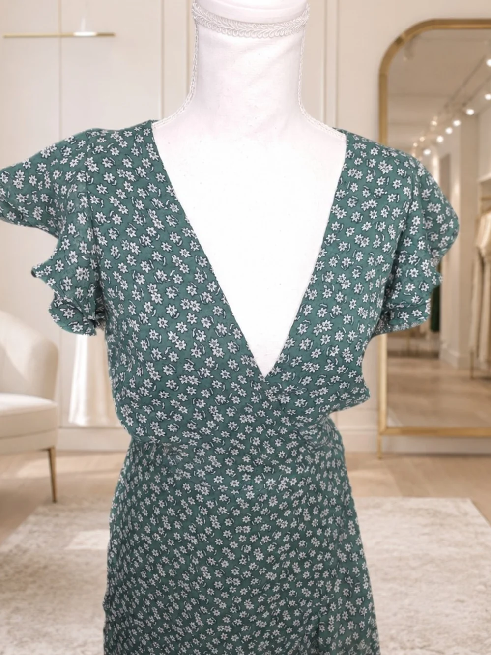 abercrombie green wrap dress & Fitch Floral Ruffle Maxi Size S green and white